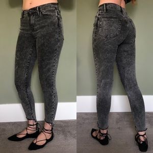 FRAME Le High Skinny